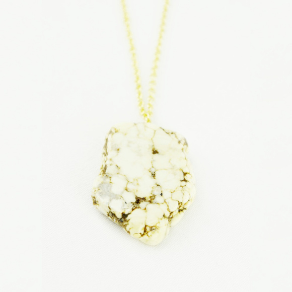 Cassie Necklace - White — Everly and Ace - Picture 1 of 4